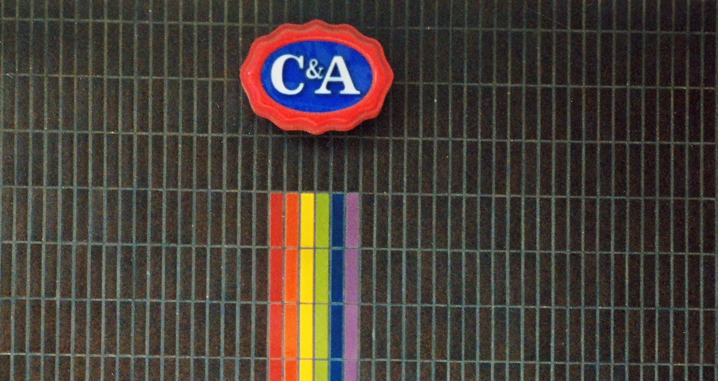 Hull MF000118 July2000 (2) - Copy.jpg