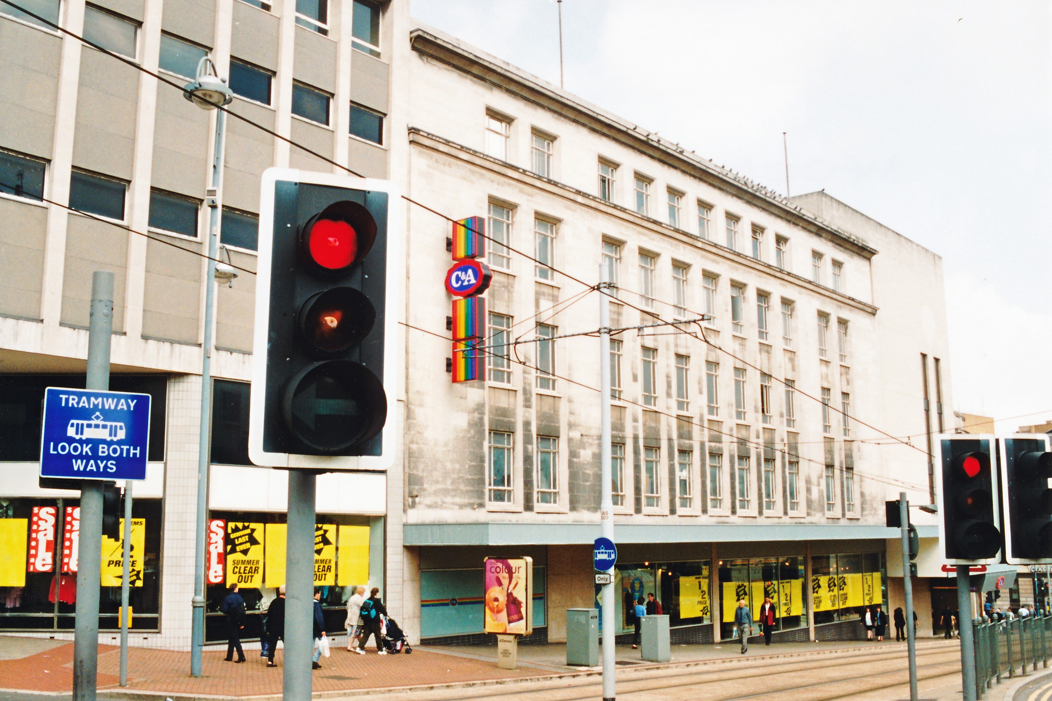 Sheffield MF000132 Aug2000 (1)